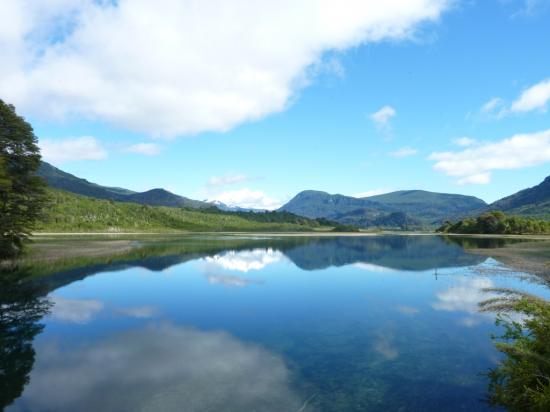 Lago proche du Cerro Tronador